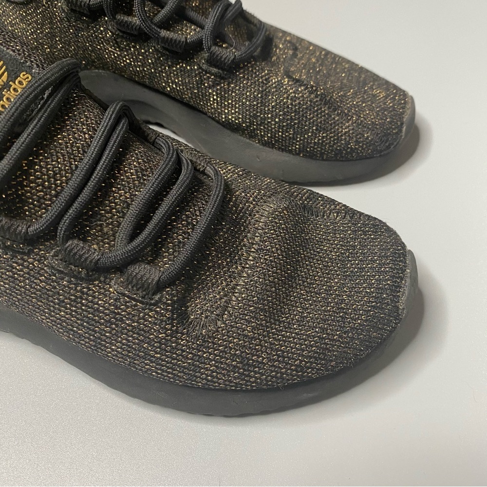 Adidas tubular shadow girls shoes Sz 4 black gold - Picture 2 of 10